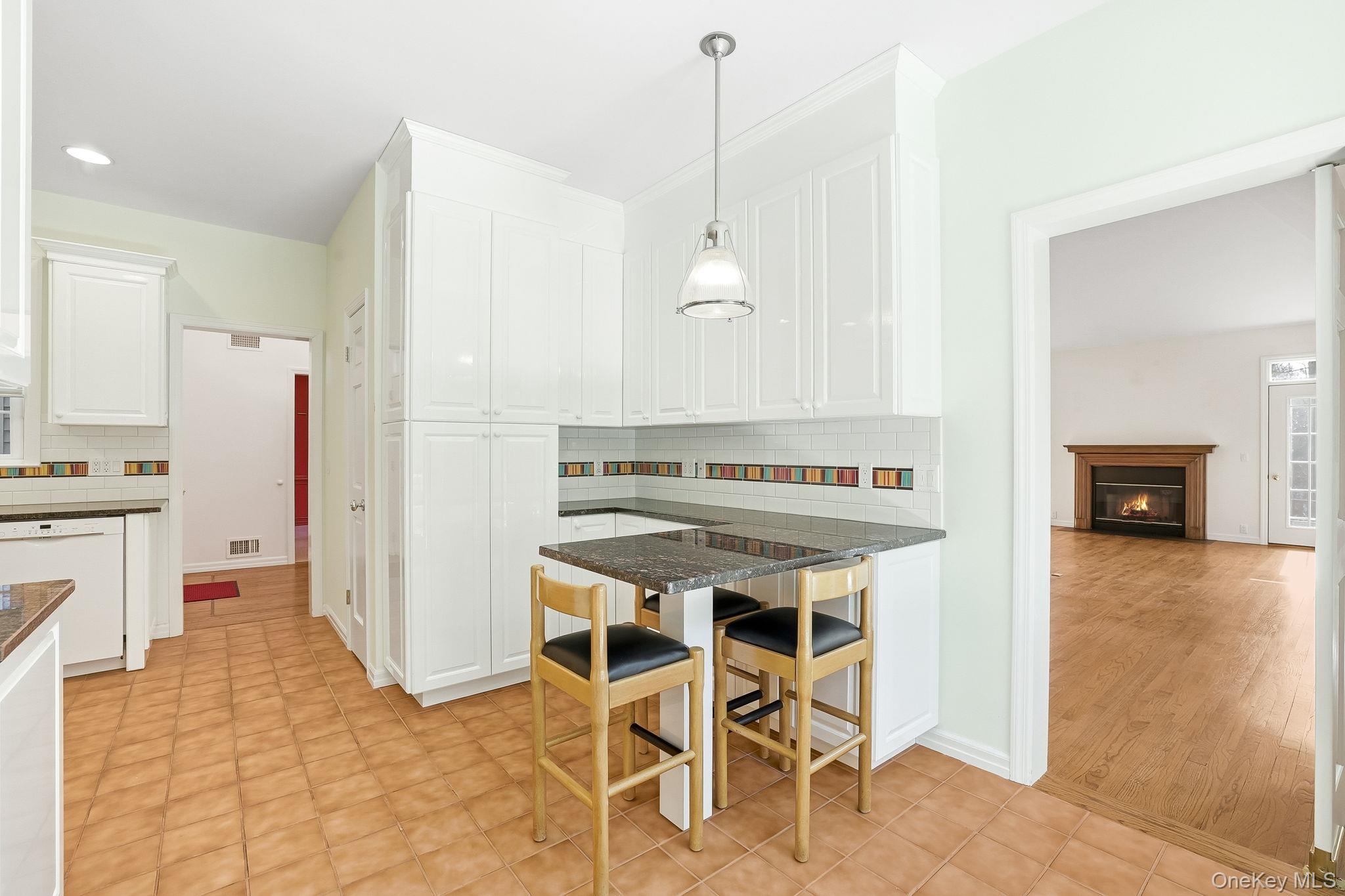 #7 photo, 4 Westfield Road, White Plains , NY 10605