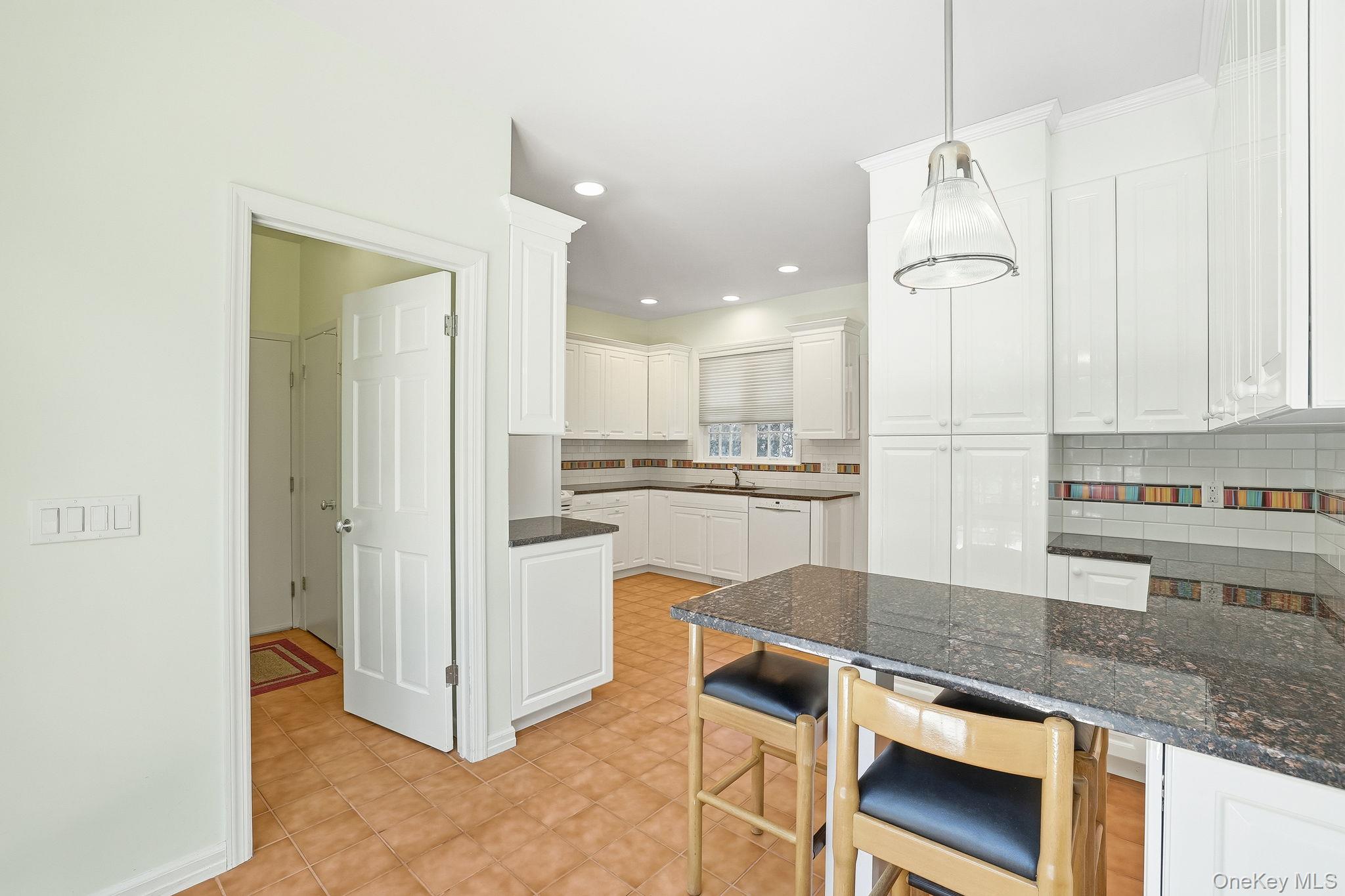 #8 photo, 4 Westfield Road, White Plains , NY 10605