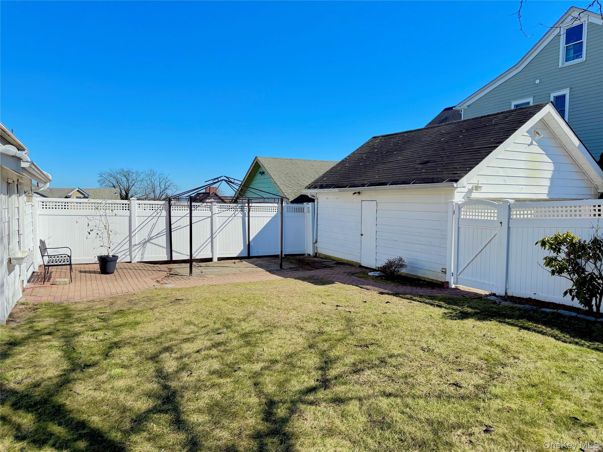 #16 photo, 12 Irenhyl Avenue, Port Chester , NY 10573