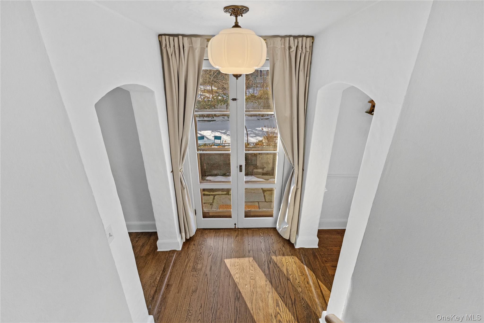 #17 photo, 2 Apple Tree Close, Chappaqua , NY 10514