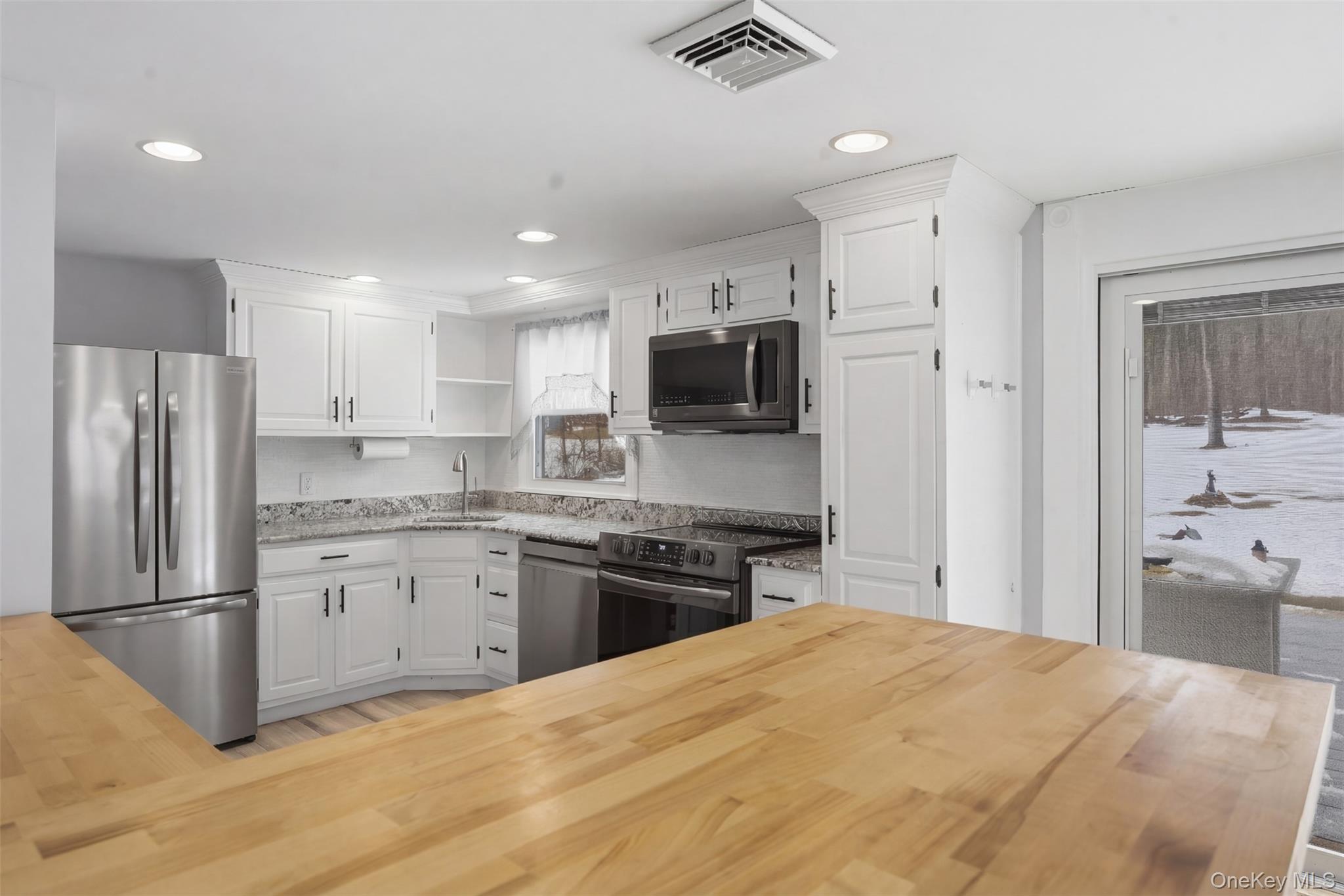 #10 photo, 307 Myers Corners Road, Wappingers Falls , NY 12590