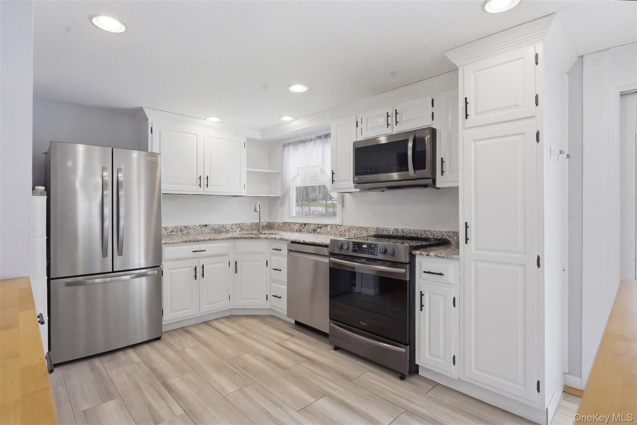 #8 photo, 307 Myers Corners Road, Wappingers Falls , NY 12590