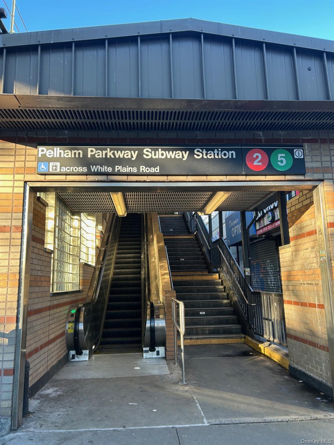 #12 photo, 2186 Cruger Avenue, 브롱크스 Bronx , NY 10462