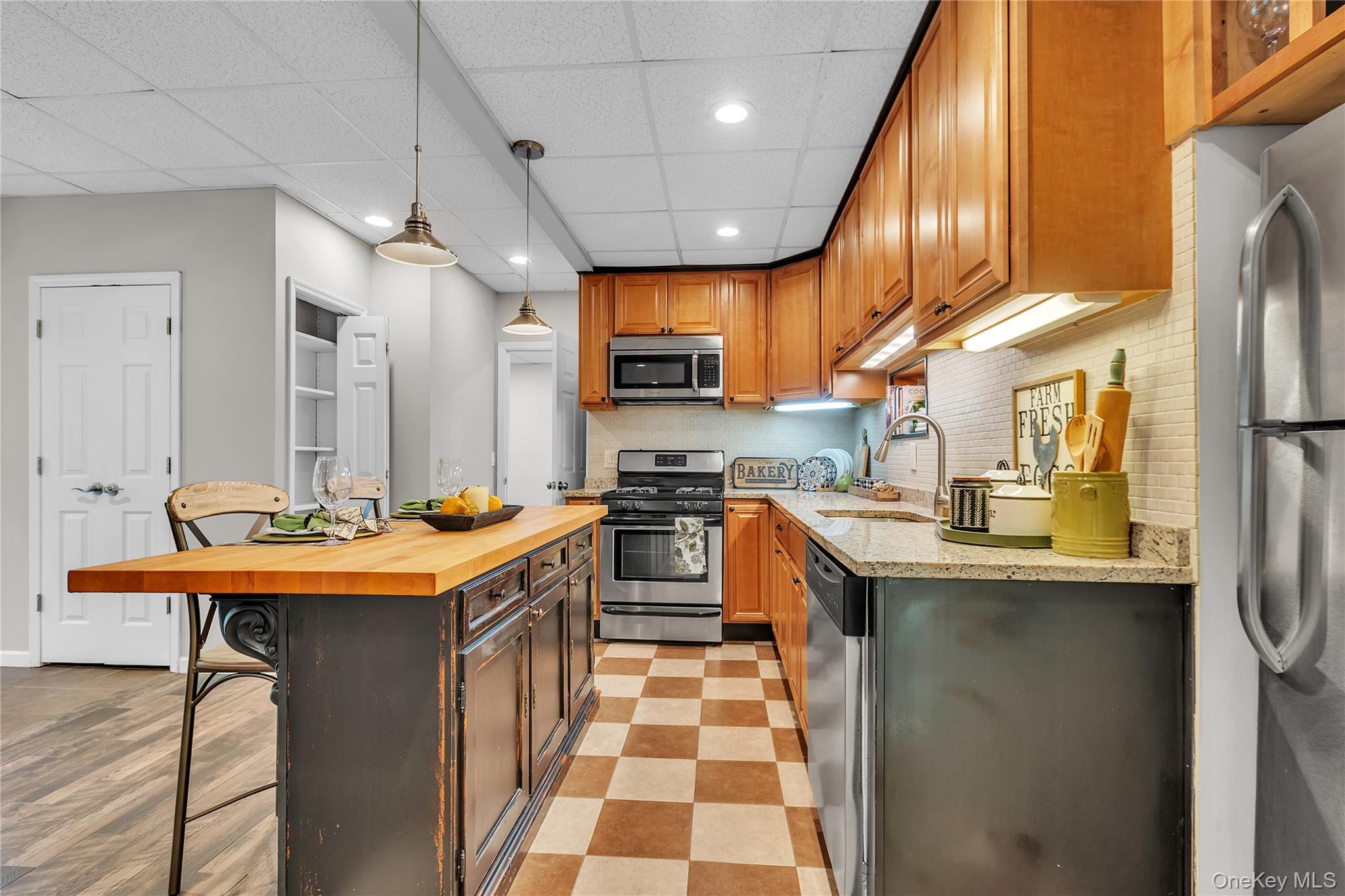 #13 photo, 22 Lauro Ridge Court, Mahopac , NY 10541