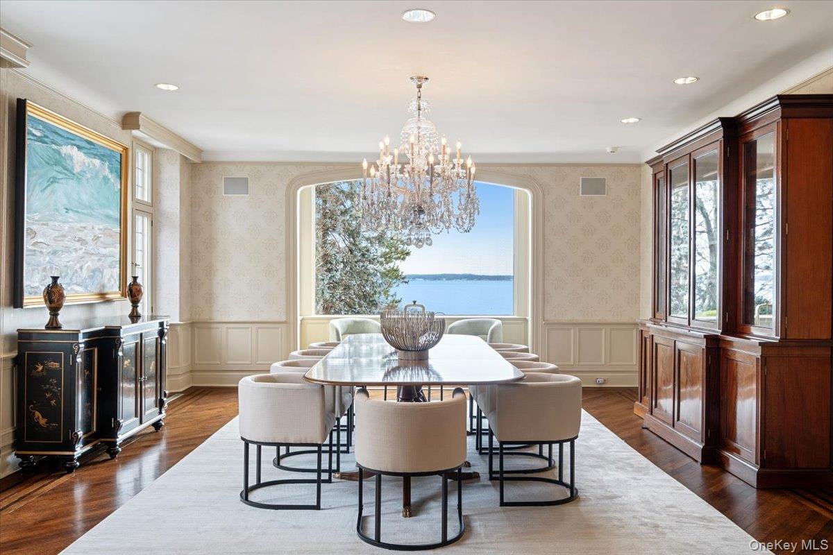 #12 photo, 19 Oak Bluff Avenue, 뉴욕주 Larchmont , NY 10538