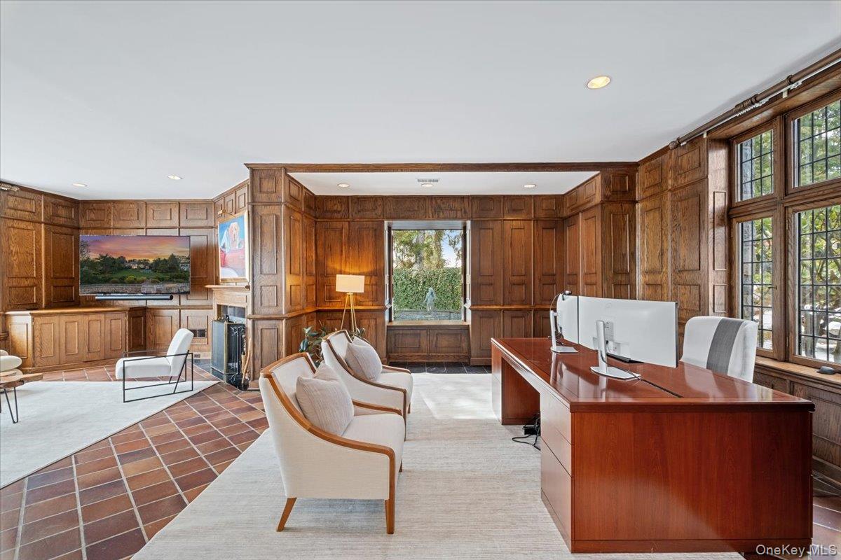 #20 photo, 19 Oak Bluff Avenue, 뉴욕주 Larchmont , NY 10538