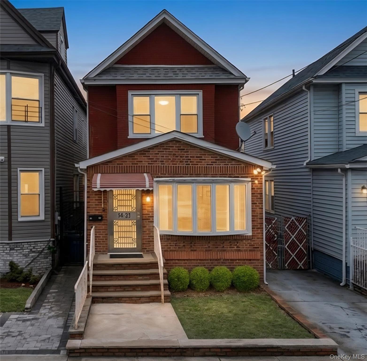 #1 photo, 94-33 111th Street, 뉴욕퀸즈 Richmond Hill , NY 11419