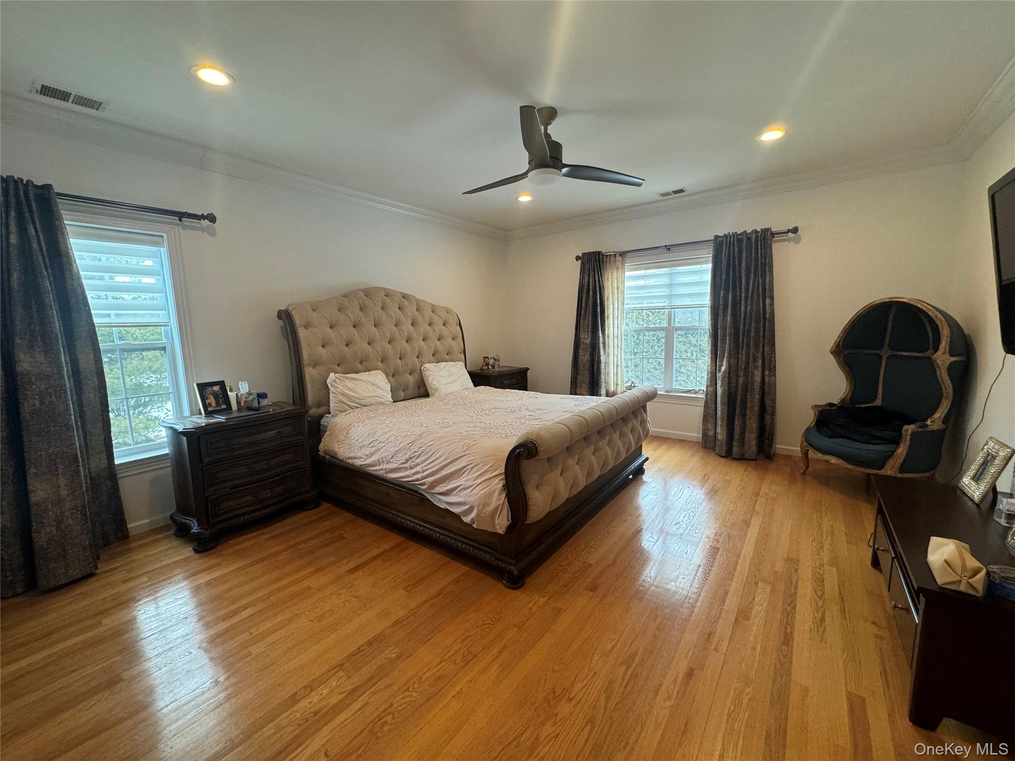 #7 photo, 221 Rivendell Court, Melville , NY 11747