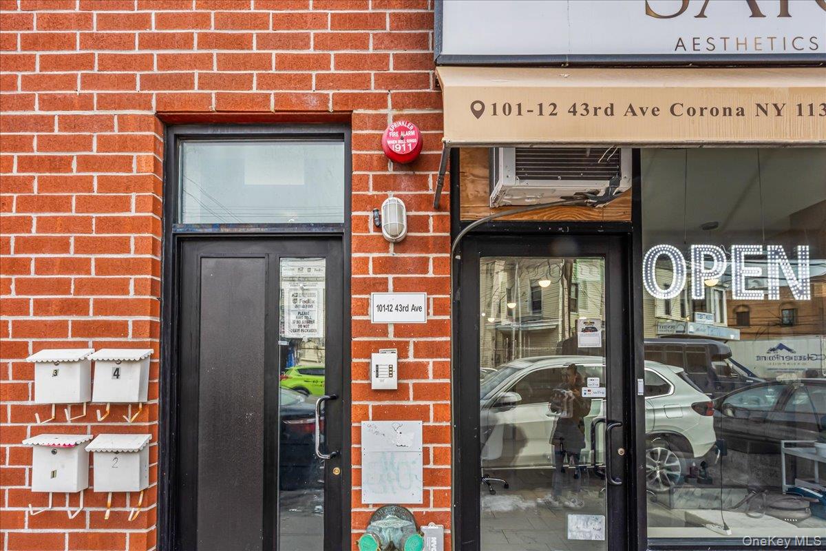 #7 photo, 101-12 43rd Avenue, קווינס Corona , NY 11368