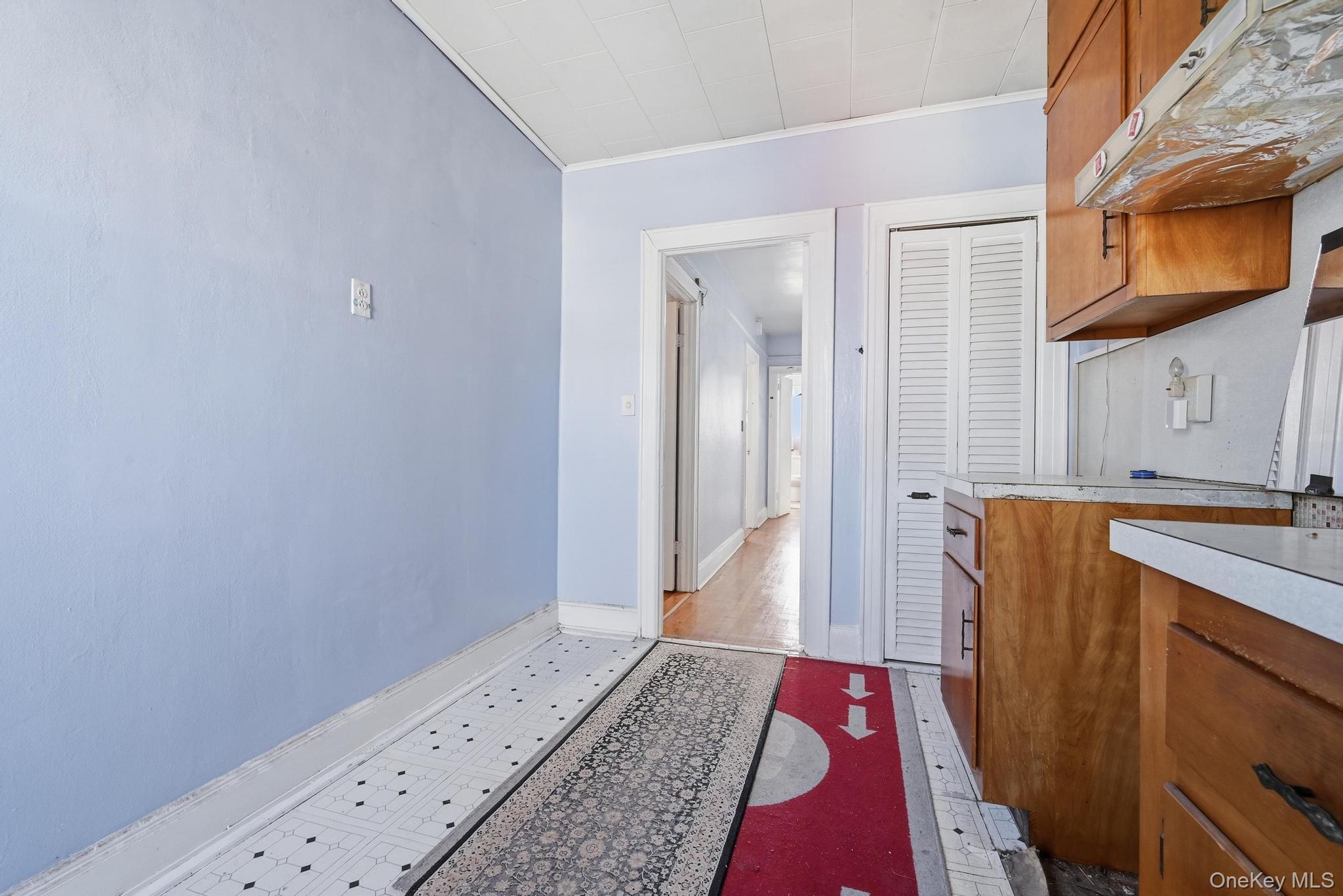 #13 photo, 10531 79th Street, クイーンズ区 Ozone Park , NY 11417