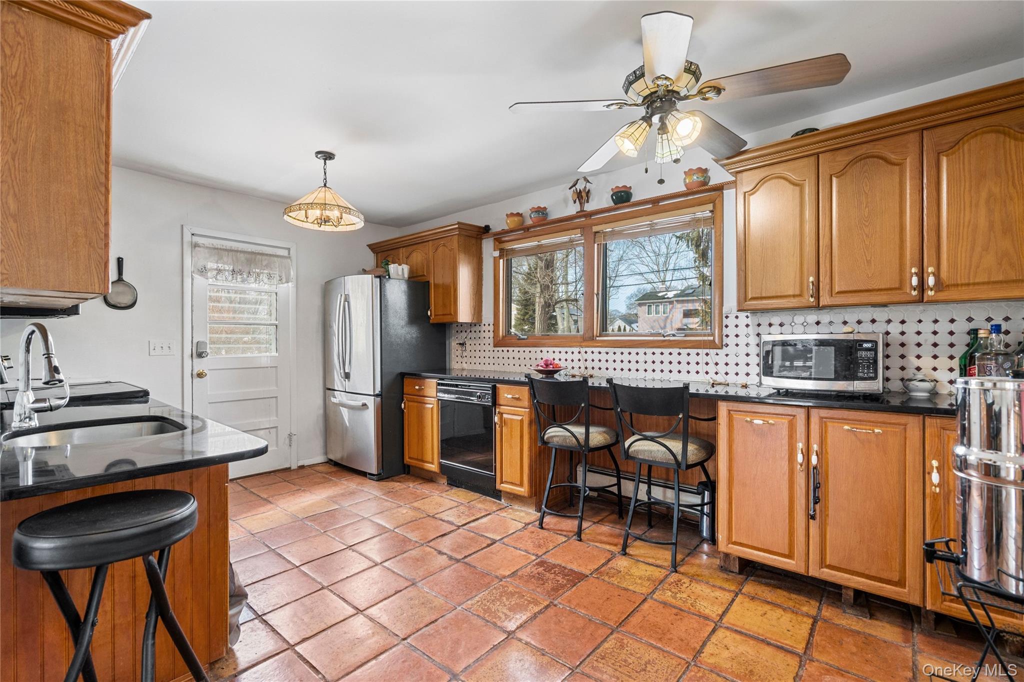 #11 photo, 53 Hewitt Boulevard, Center Moriches , NY 11934