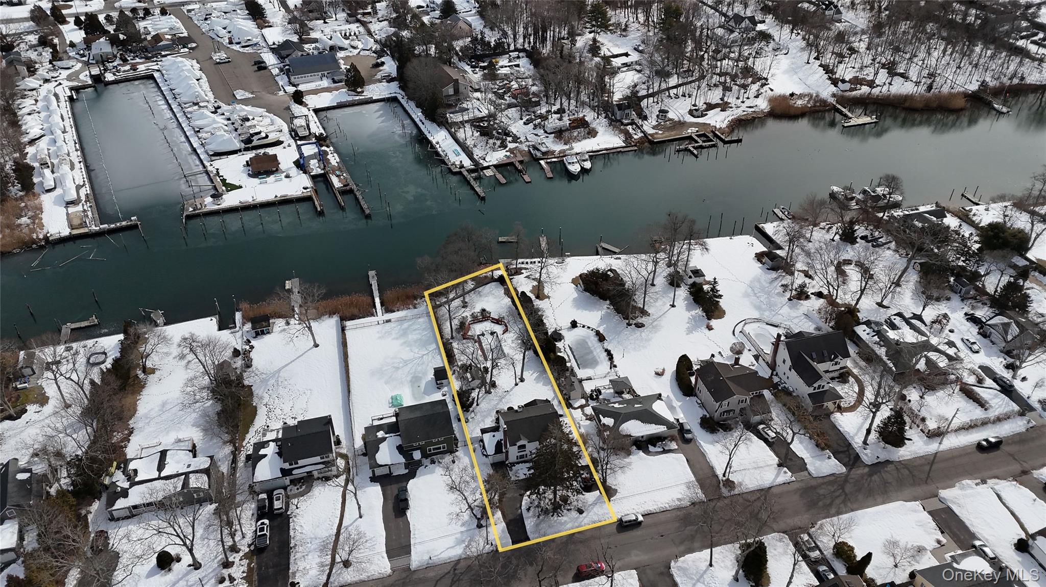 #3 photo, 53 Hewitt Boulevard, Center Moriches , NY 11934