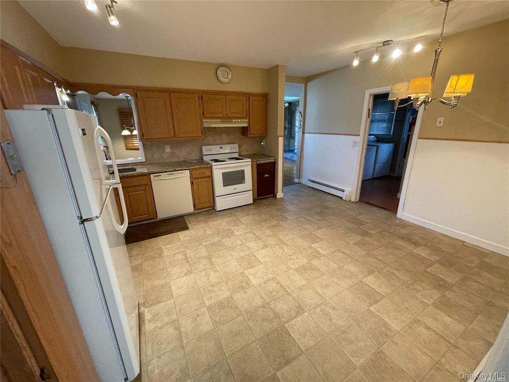 #13 photo, 217 Greeley, Sayville , NY 11782