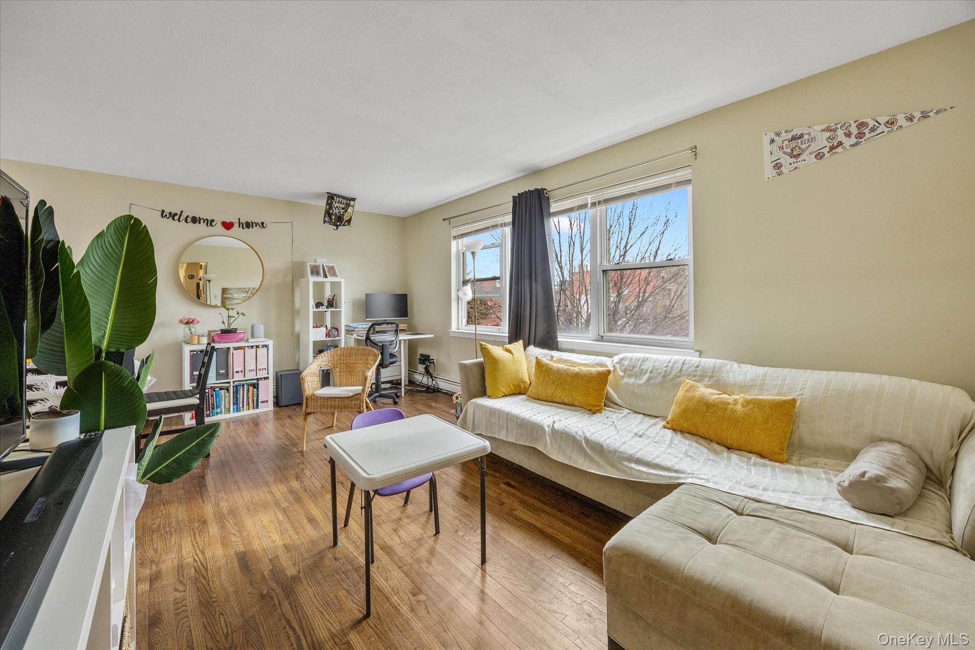 #20 photo, 2504 42nd Street, Astoria , NY 11103