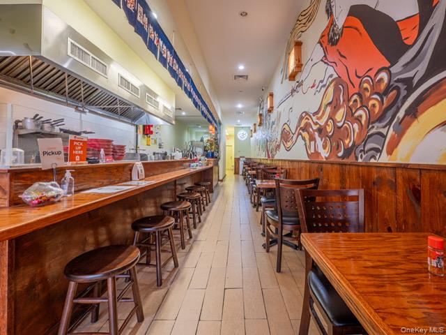 #5 photo, 63-28 Roosevelt Avenue, Woodside , NY 11377