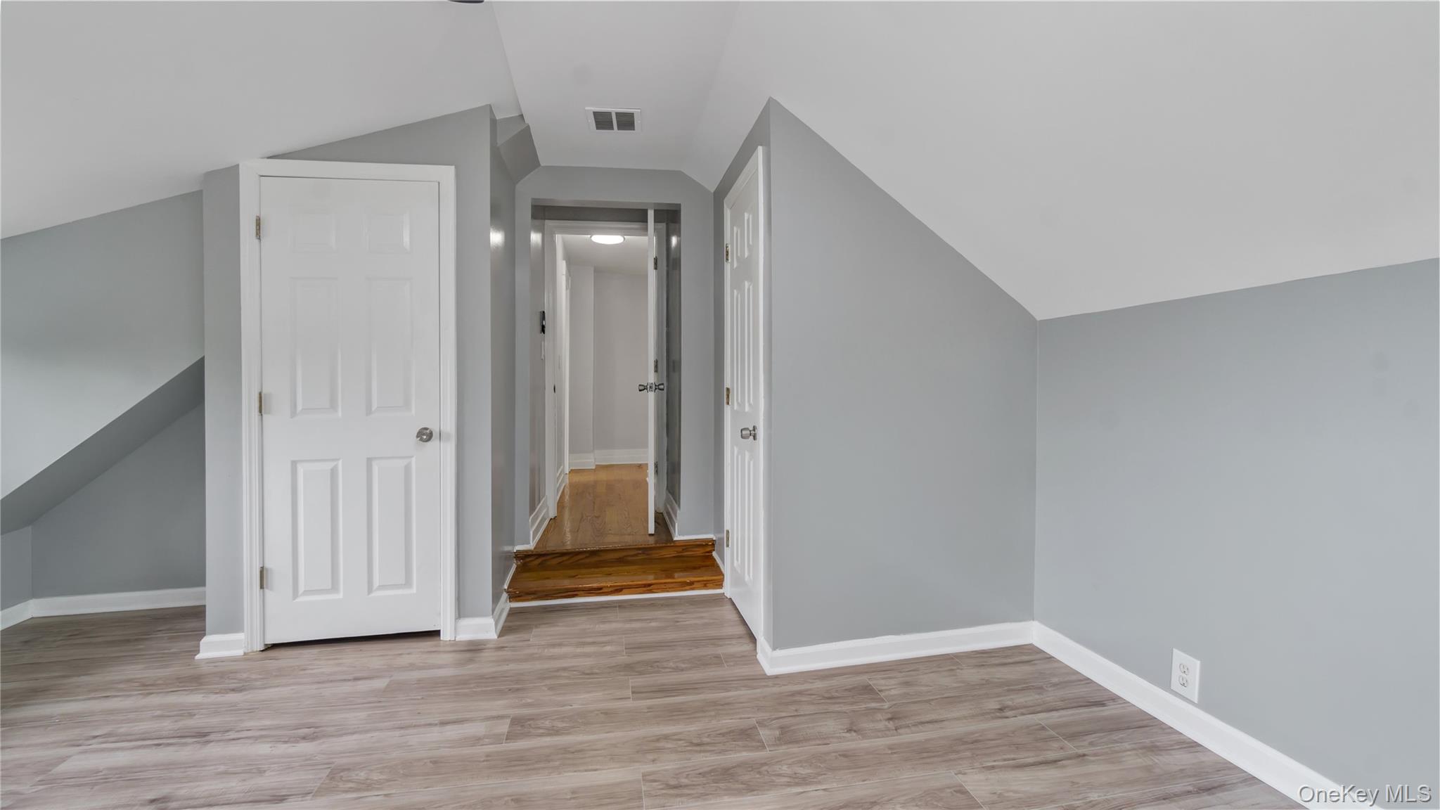 #19 photo, 22 Town Path, Glen Cove , NY 11542