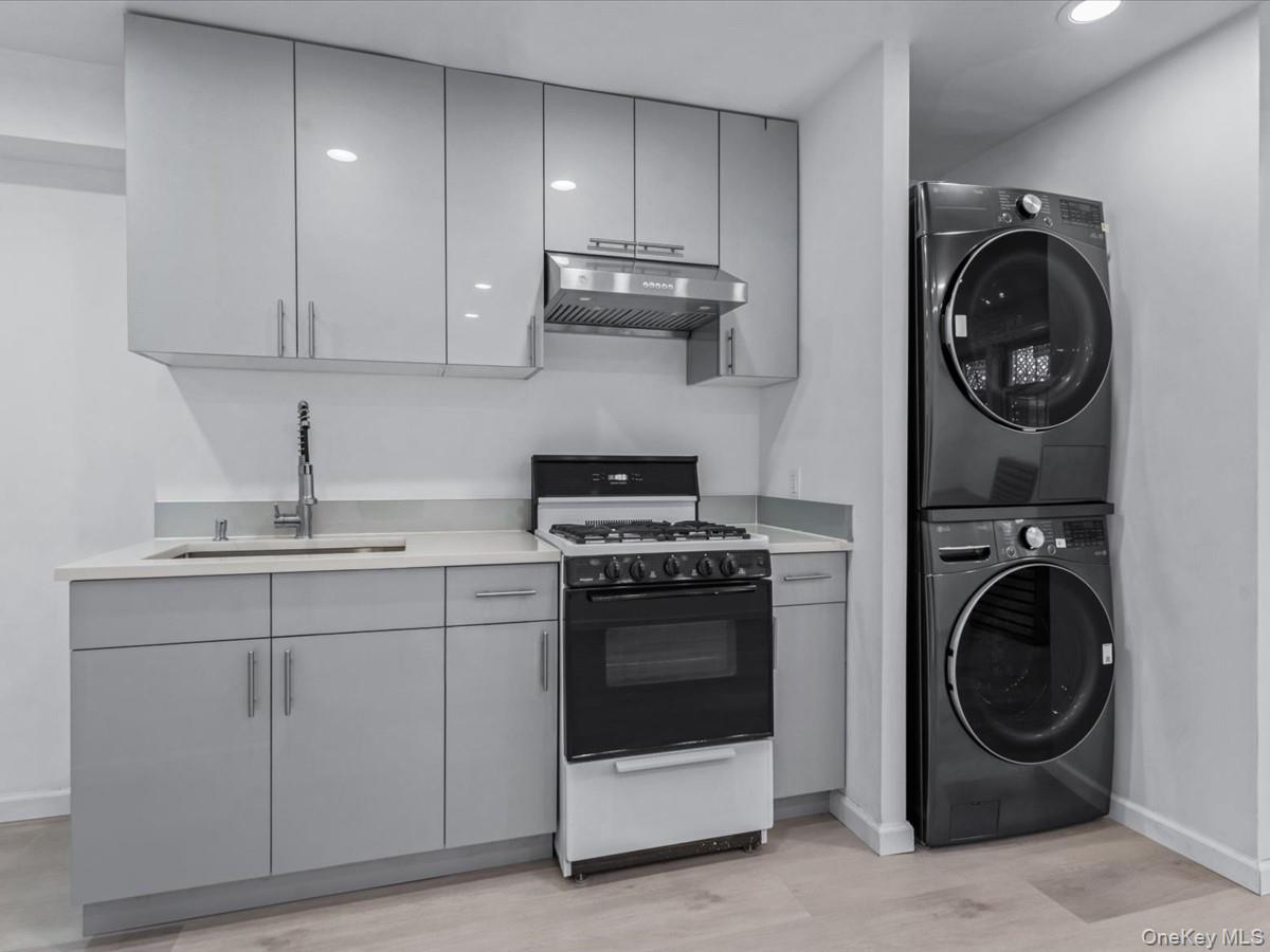 #18 photo, 6616 52nd Drive, Maspeth , NY 11378