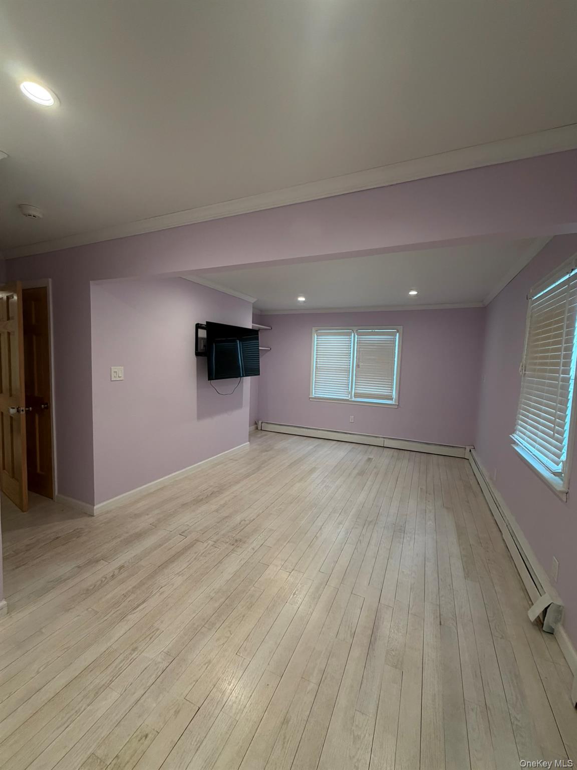 #5 photo, 32 Montana Court, नासाउ काउंटी Syosset , NY 11791