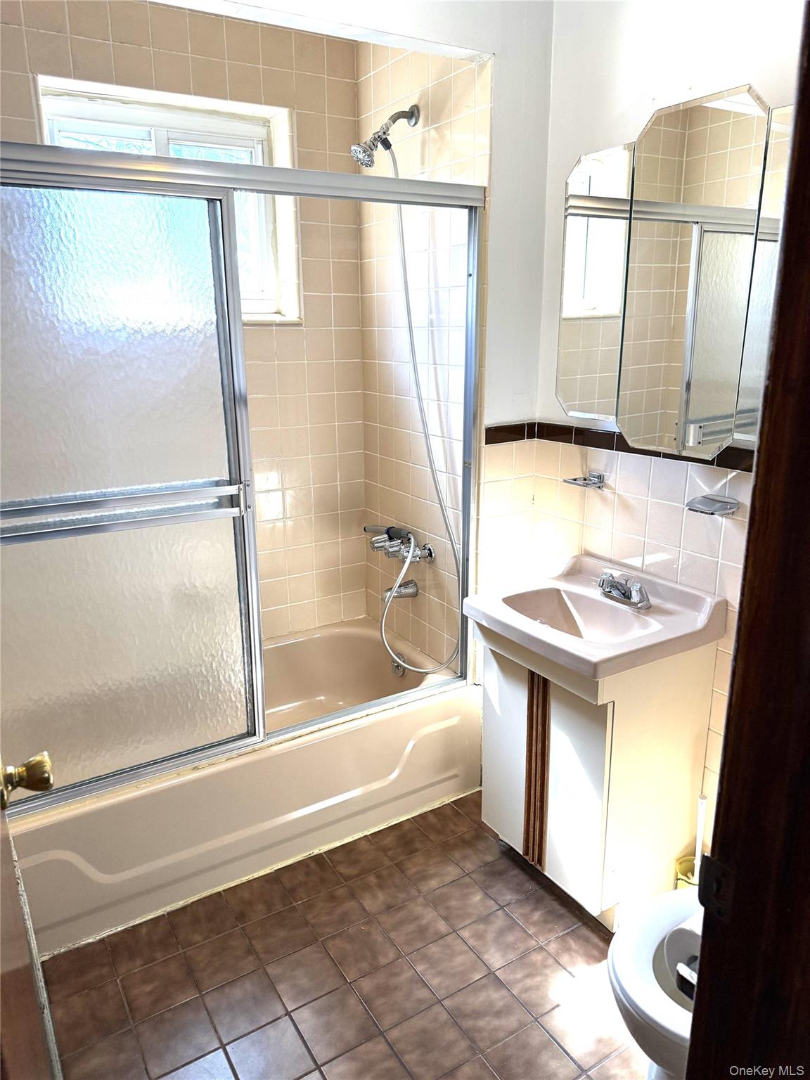 #14 photo, 154-28 65th Avenue, फ्लशिंग Flushing , NY 11367