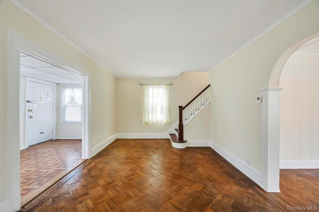 #10 photo, 248-24 88th Drive, कुईंस Bellerose , NY 11426