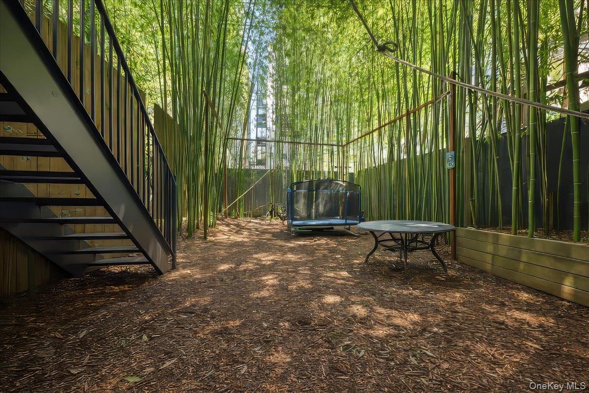 #13 photo, 92 Elliott Avenue, Yonkers , NY 10705