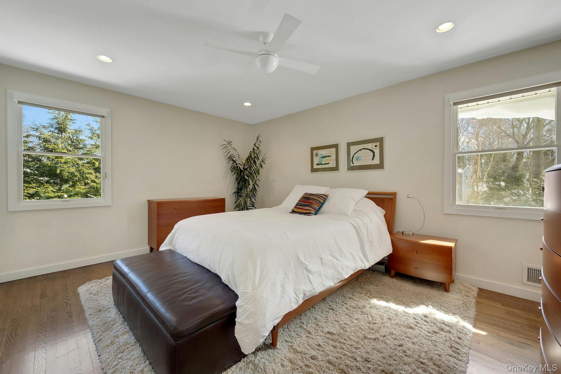 #16 photo, 32 Penny Lane, Scarsdale , NY 10583