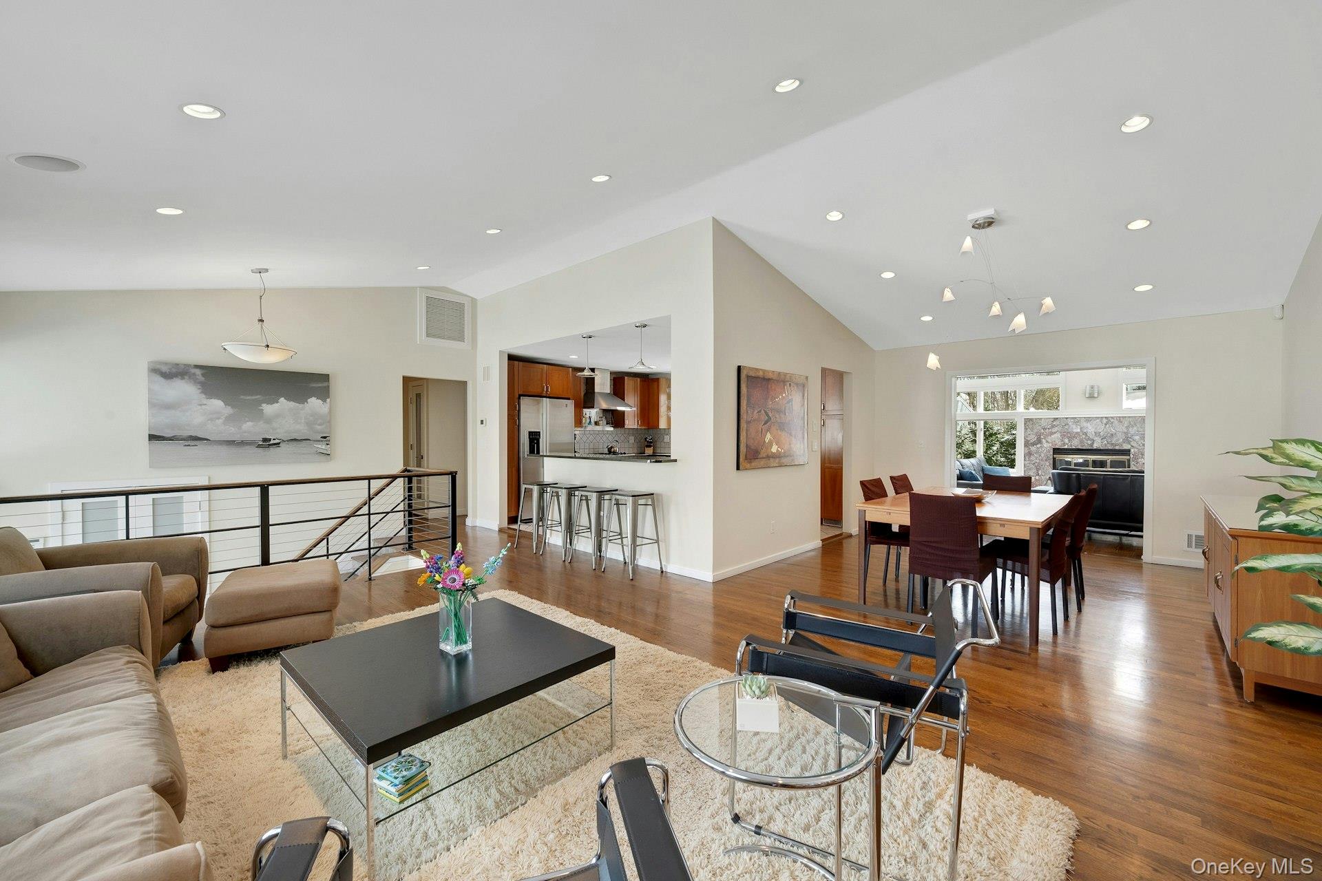 #3 photo, 32 Penny Lane, Scarsdale , NY 10583