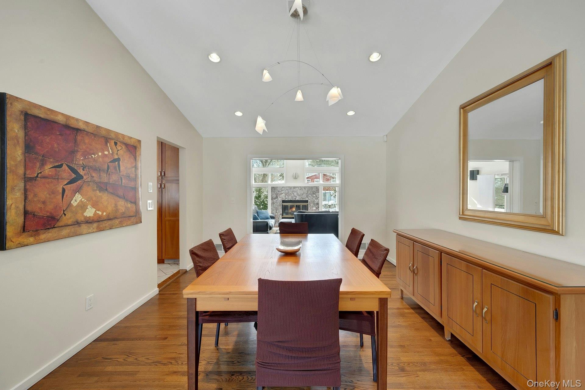 #9 photo, 32 Penny Lane, Scarsdale , NY 10583