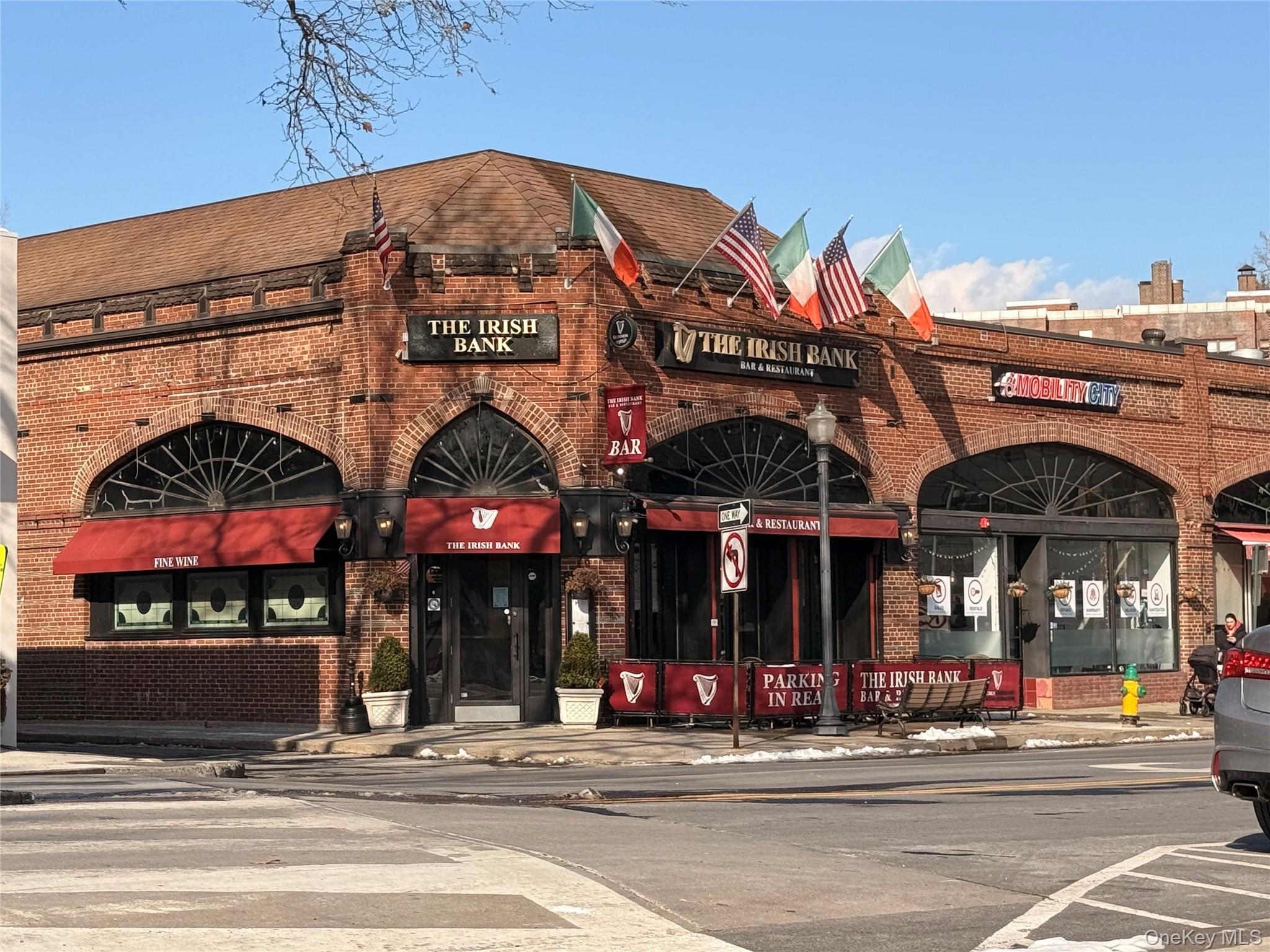 #16 photo, 180 Pinewood Road, Hartsdale , NY 10530