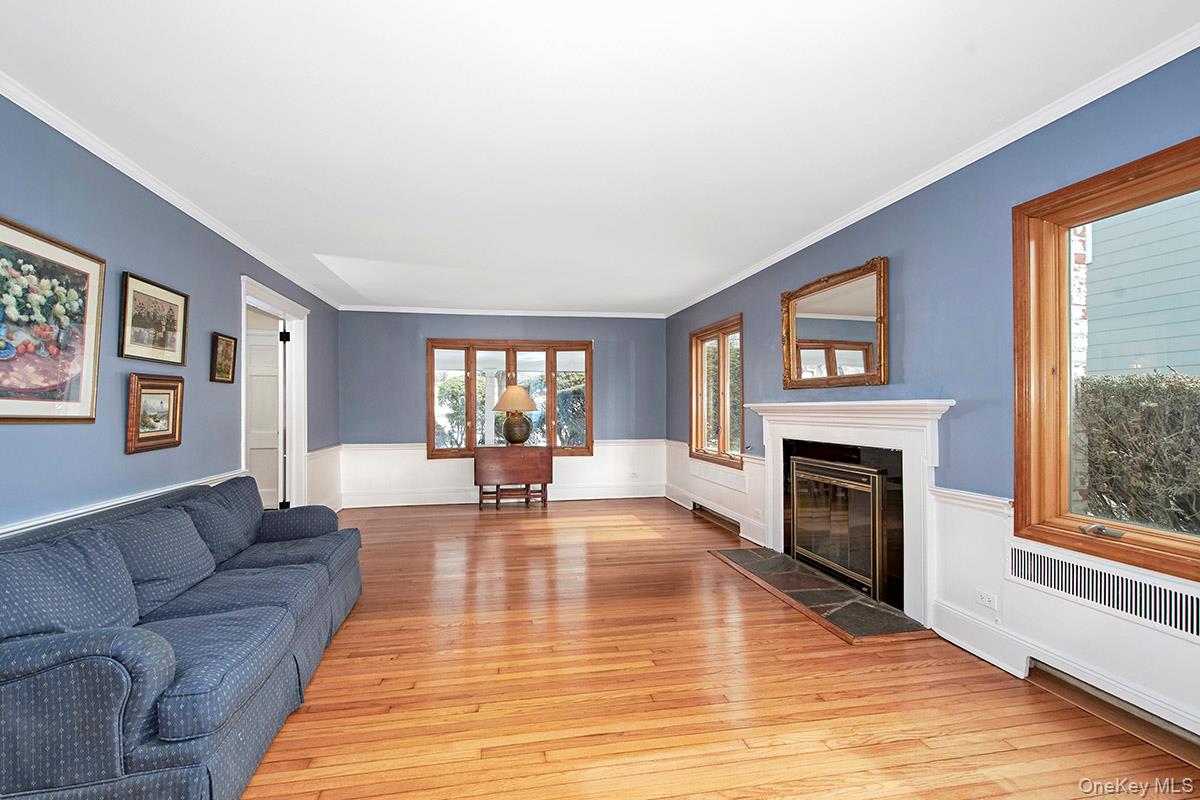 #7 photo, 211 Davis Avenue, White Plains , NY 10605