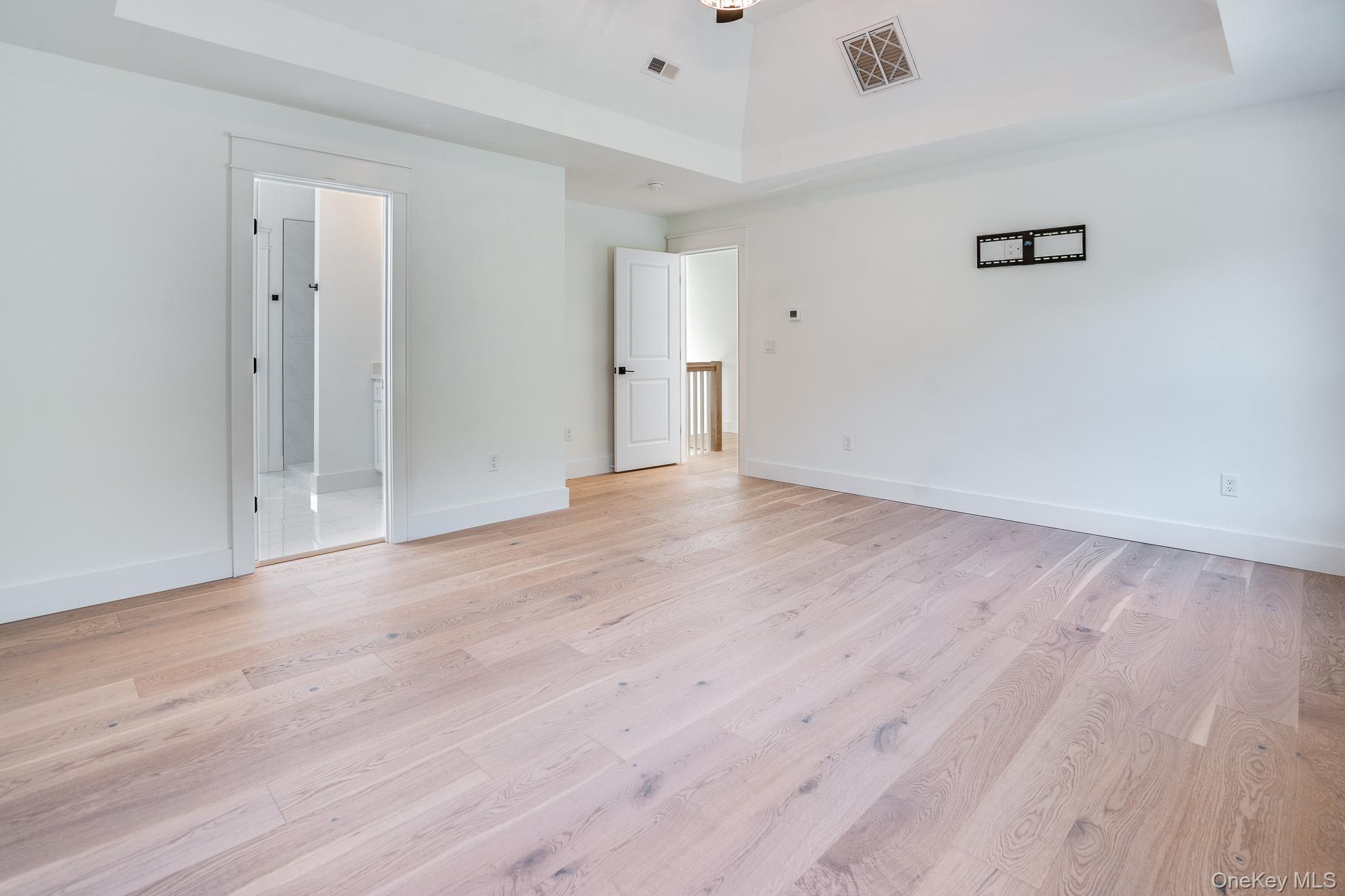 #15 photo, 989 Freedom road, Pleasant Valley , NY 12569