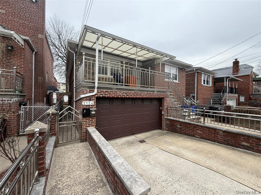 #2 photo, 2154 Haight Avenue, Bronx , NY 10461