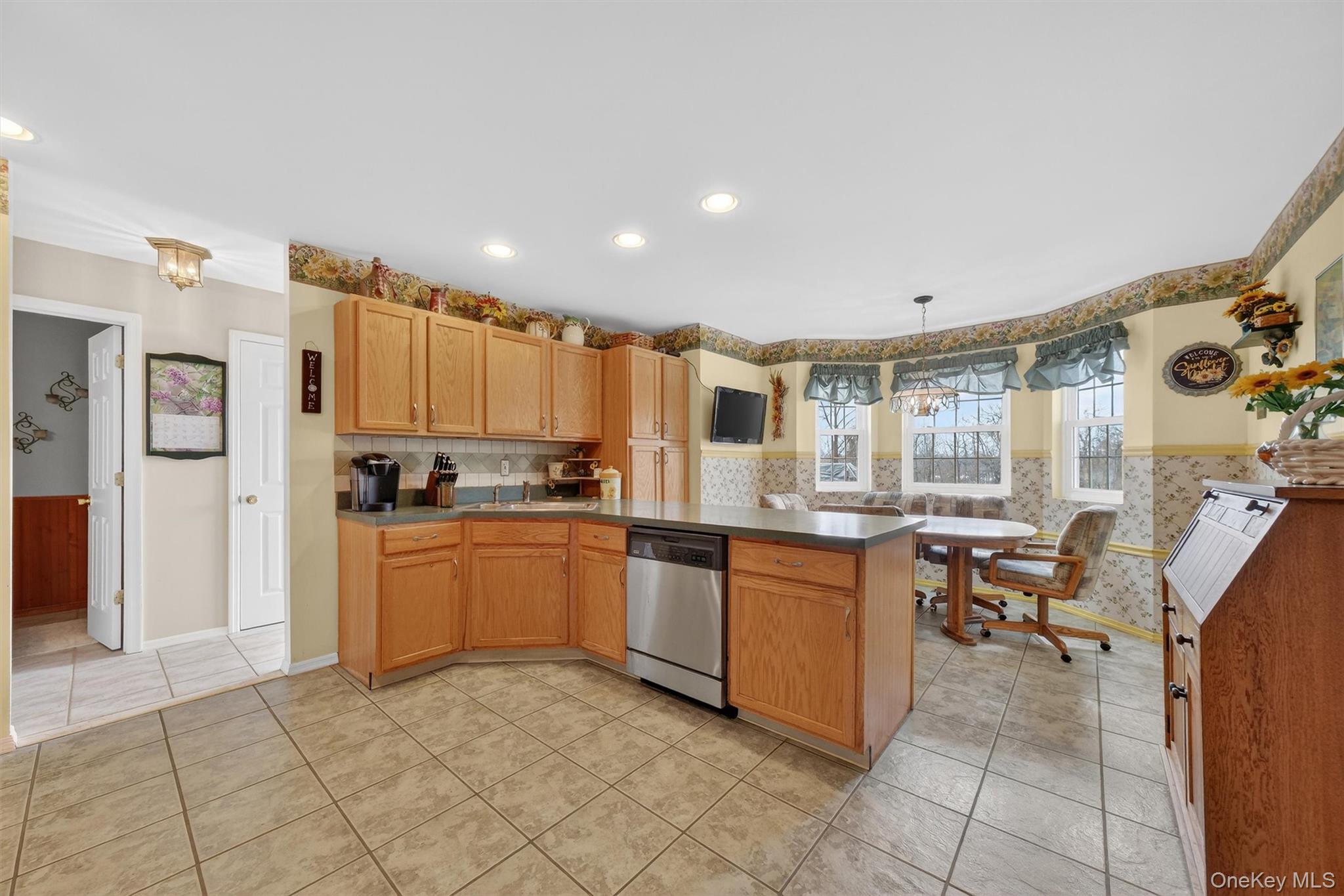 #14 photo, 3 Windsor Garden Drive, 纽约州 New Windsor , NY 12553