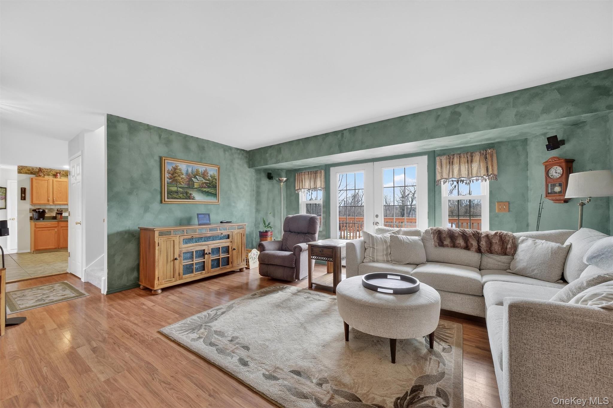 #8 photo, 3 Windsor Garden Drive, 纽约州 New Windsor , NY 12553