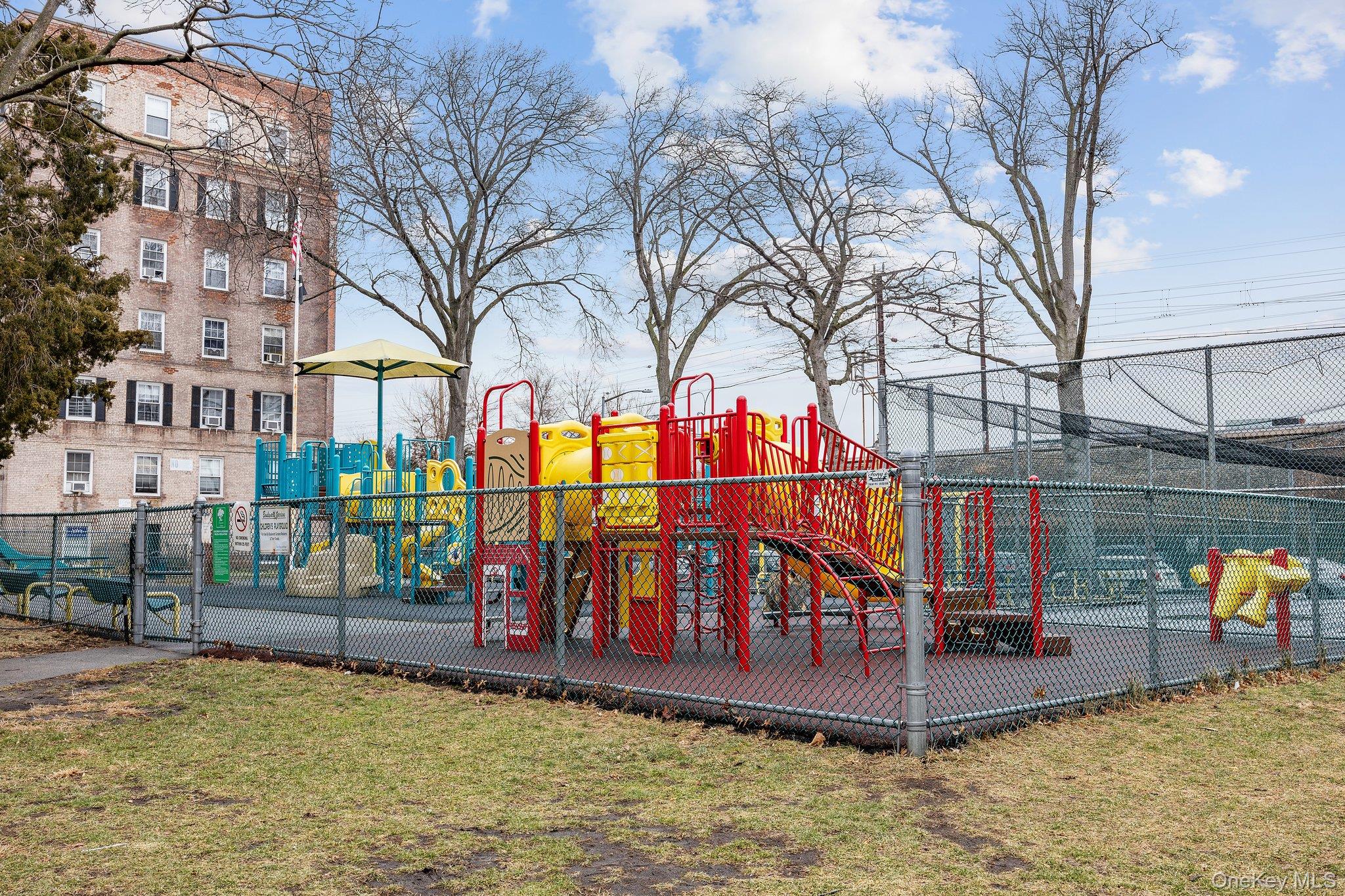 #17 photo, 5525 31st Avenue, Woodside , NY 11377