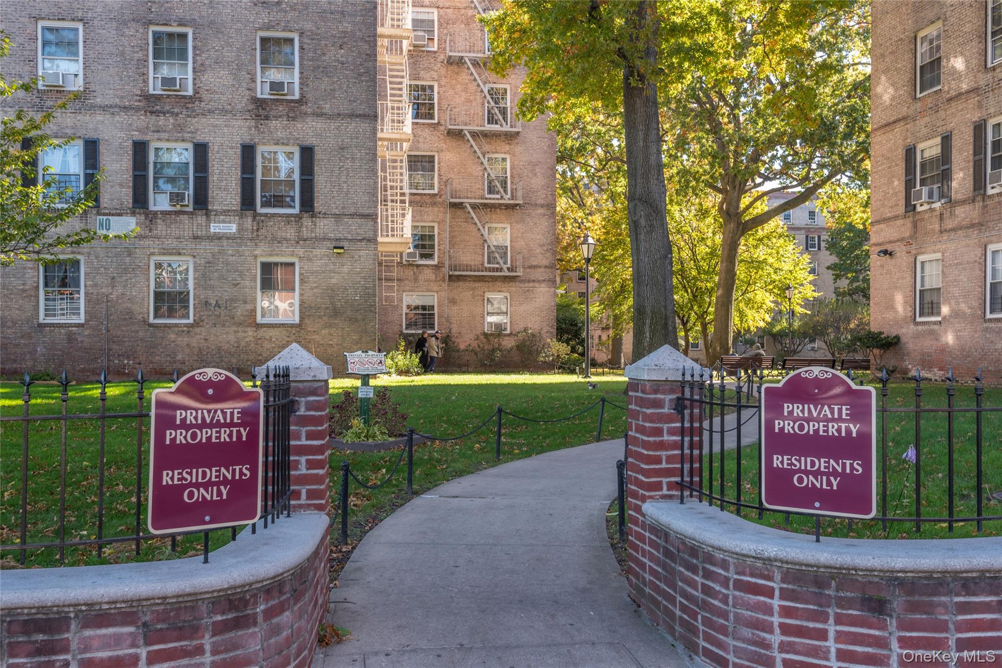 #18 photo, 5525 31st Avenue, Woodside , NY 11377