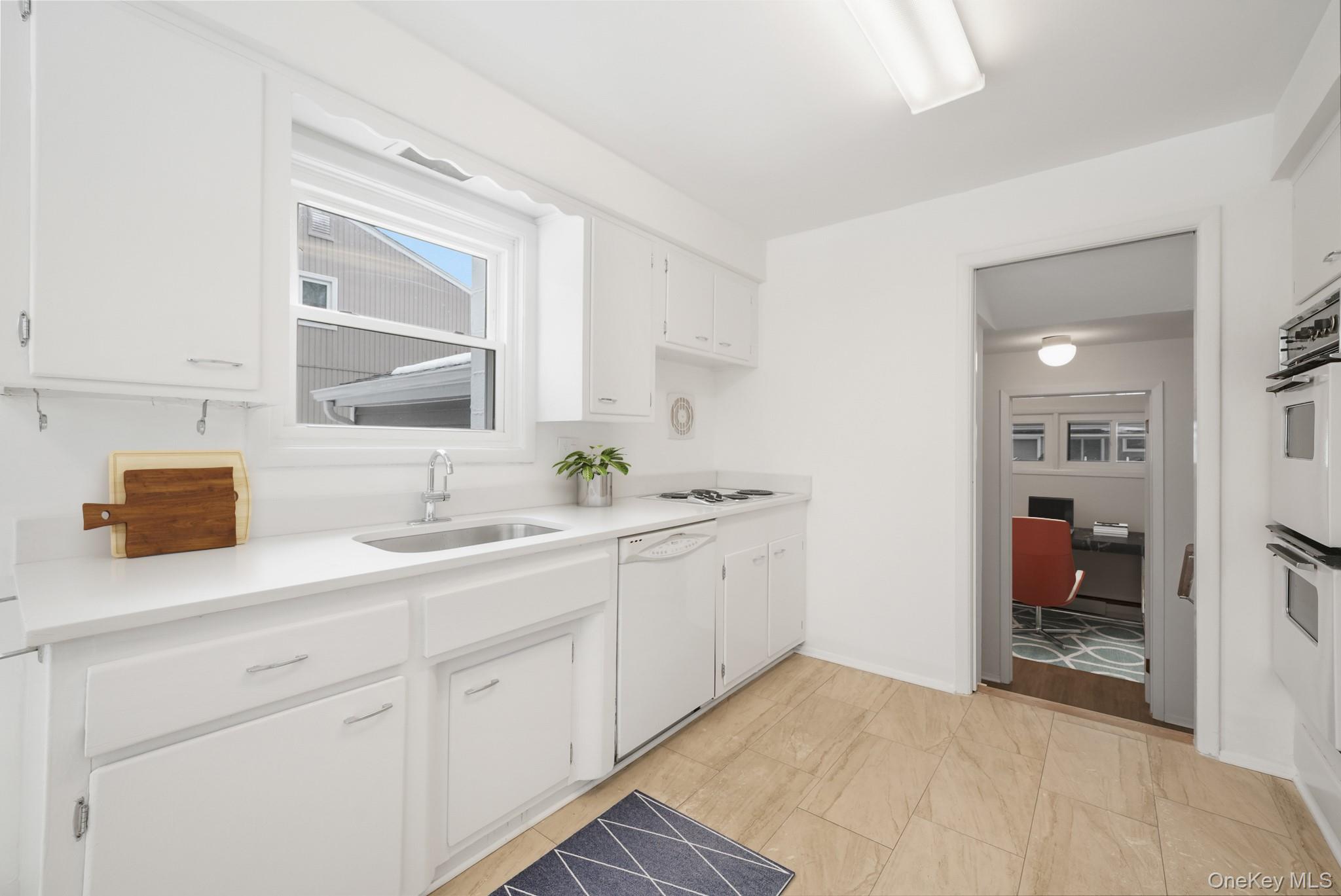 #14 photo, 9 Northern Road, Hartsdale , NY 10530