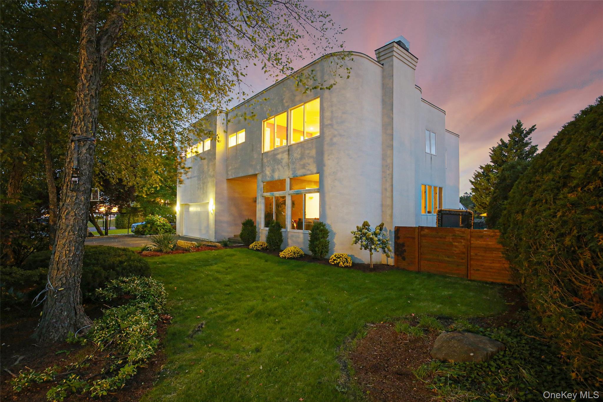 #10 photo, 14 Old Colony Drive, Larchmont , NY 10538