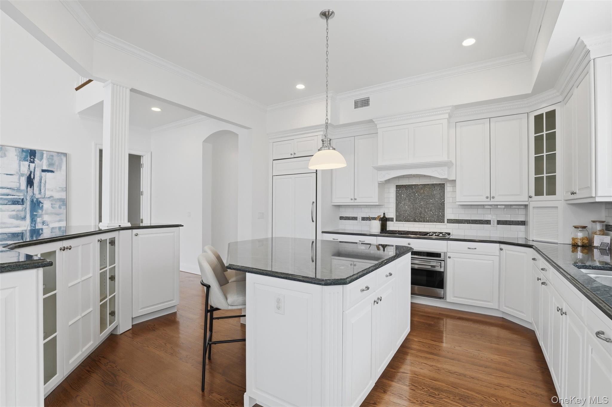 #11 photo, 10 Shadow Tree Lane, Briarcliff Manor , NY 10510