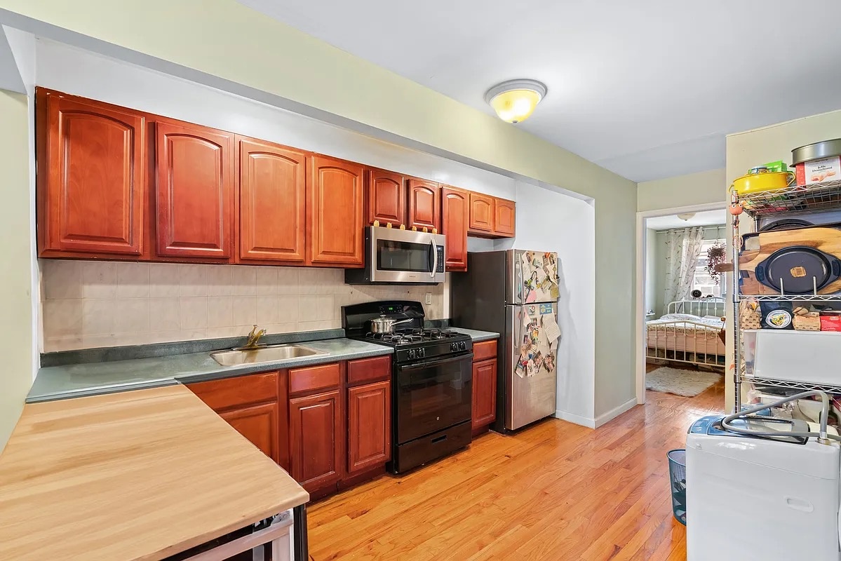 #3 photo, Brooklyn, Stuyvesant Heights , NY 11233