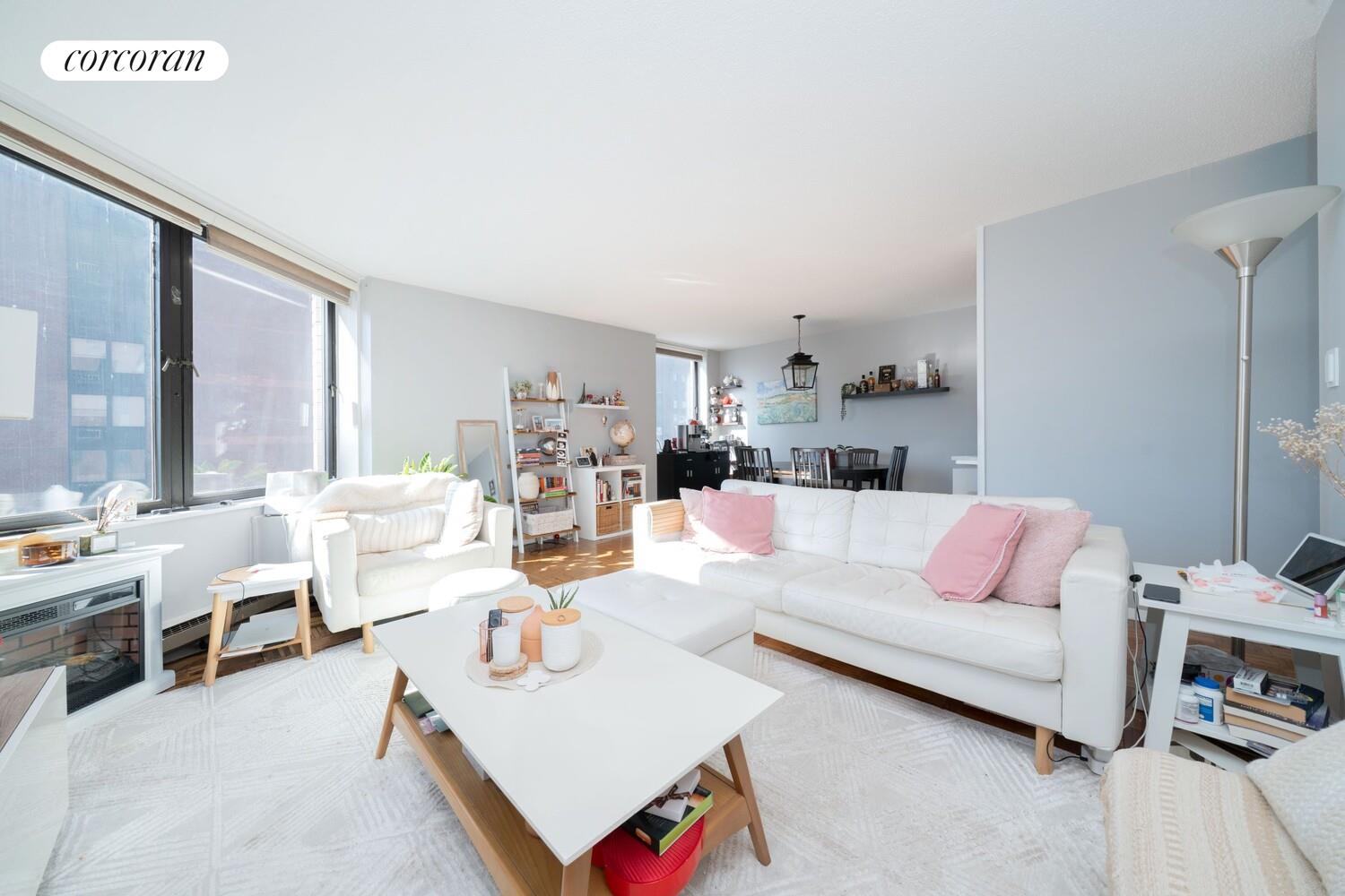 #3 photo, New York City, ম্যানহাটন Yorkville , NY 10128