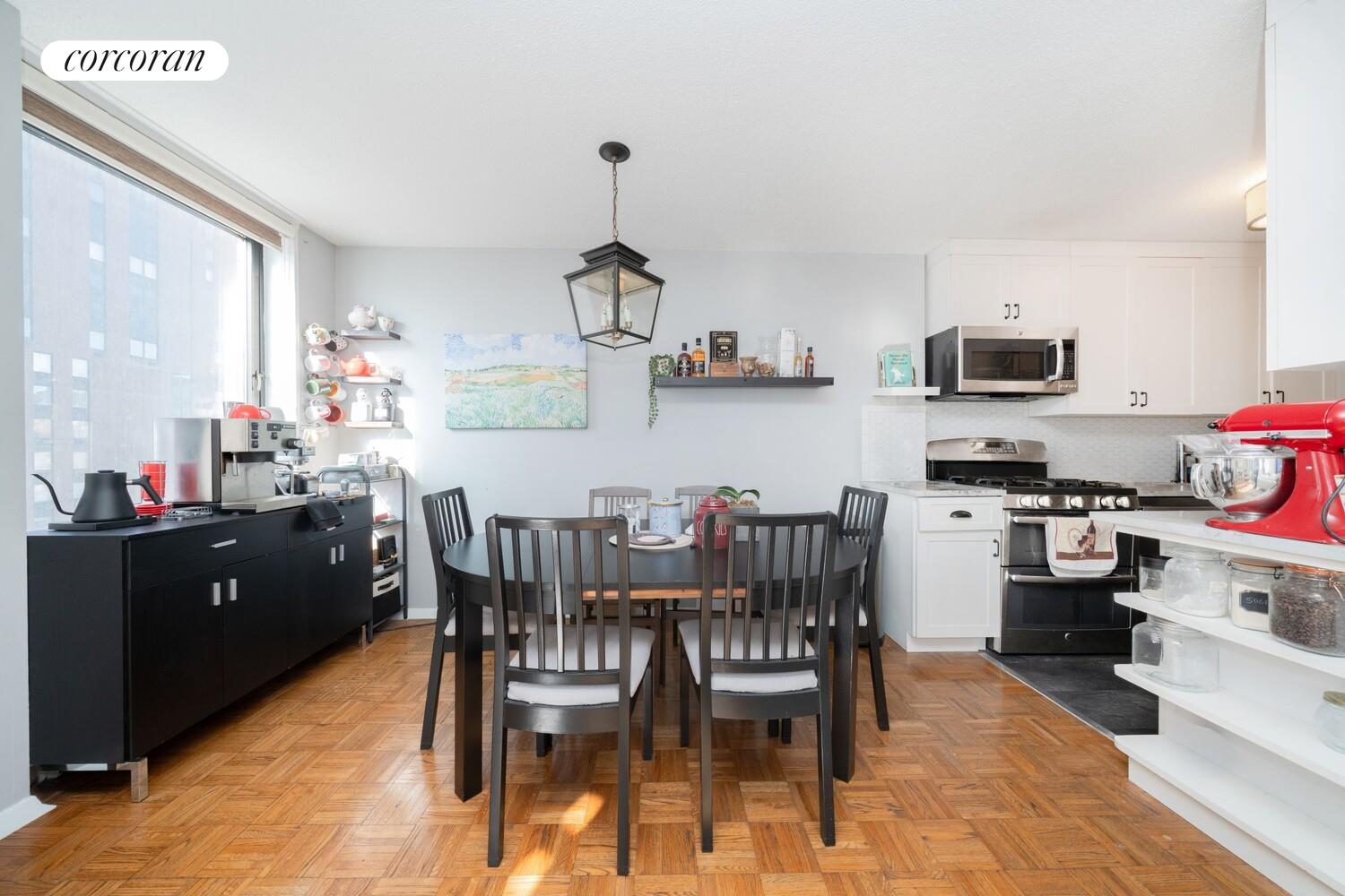 #6 photo, New York City, ম্যানহাটন Yorkville , NY 10128