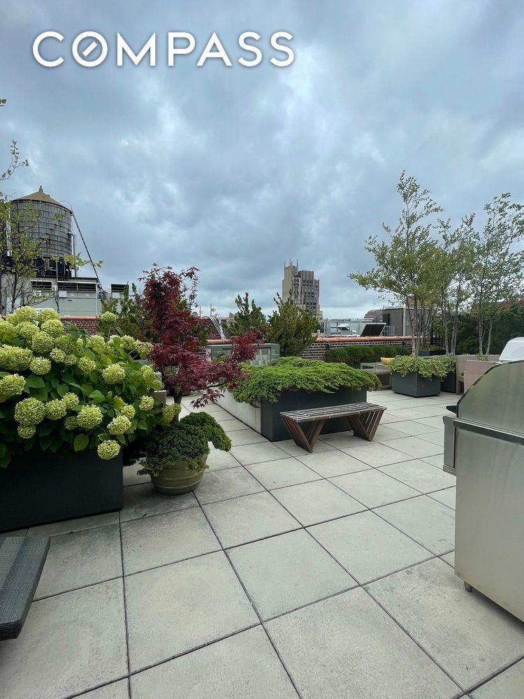 #14 photo, 140 W 22nd Street, Chelsea , NY 10011