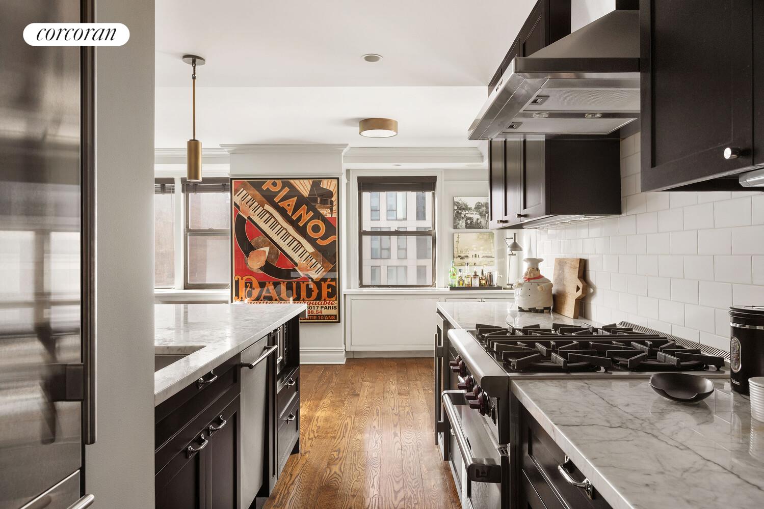 #5 photo, 201 E 21ST Street, Gramercy Park , NY 10010