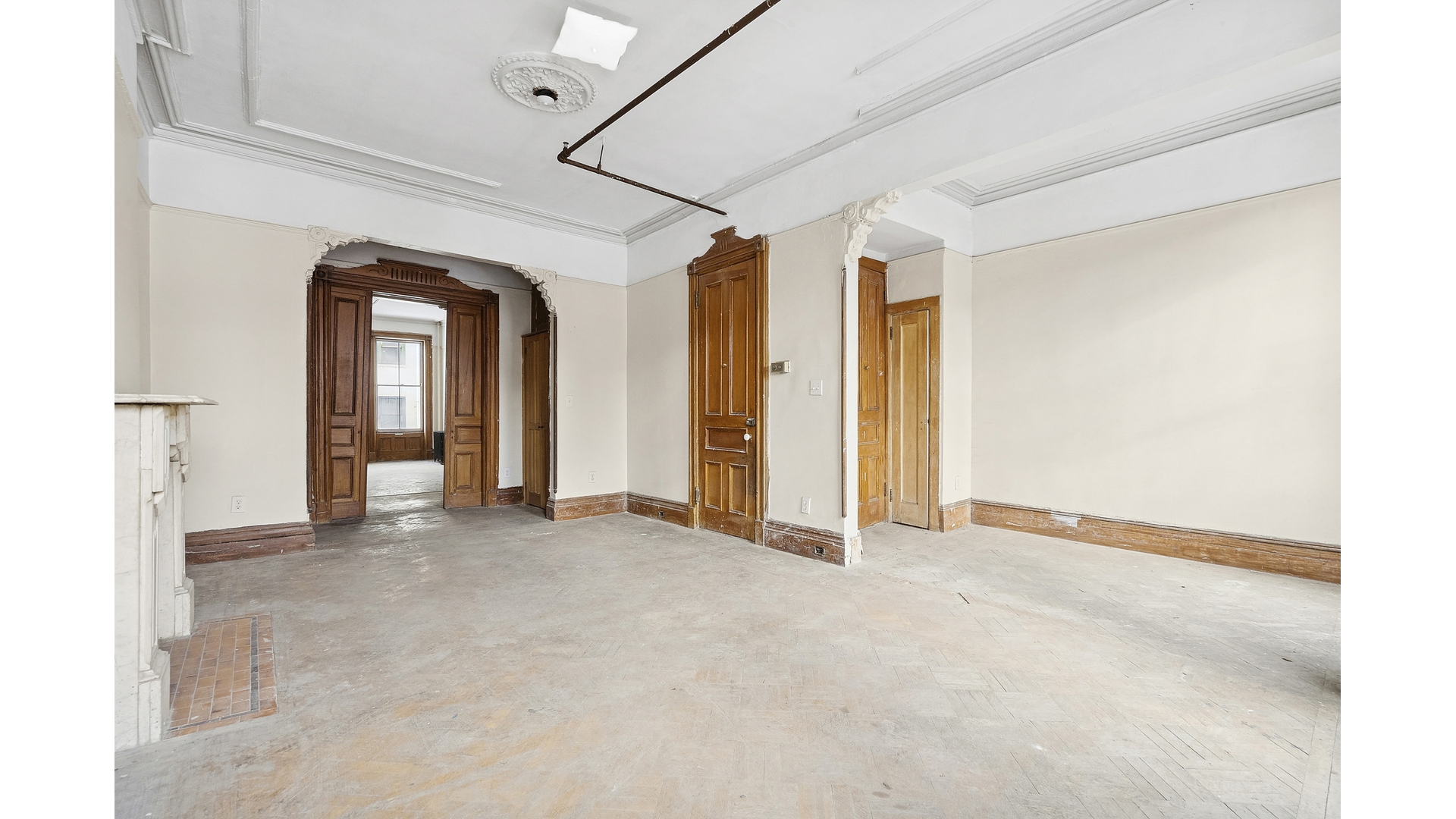 #18 photo, 7 E 124TH Street, South Harlem , NY 10035