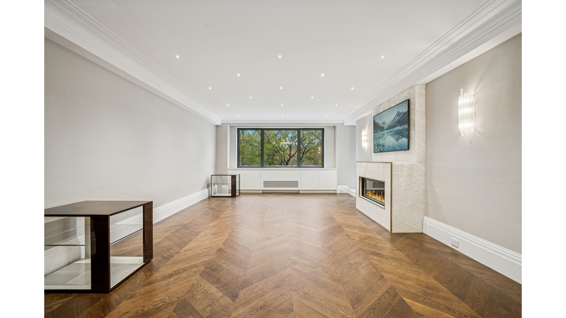 #1 photo, 923 5TH Avenue, Lenox Hill , NY 10021
