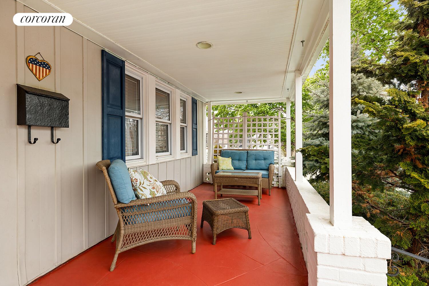 #3 photo, 414 BEACH 144TH Street, 皇后区 Neponsit , NY 11694