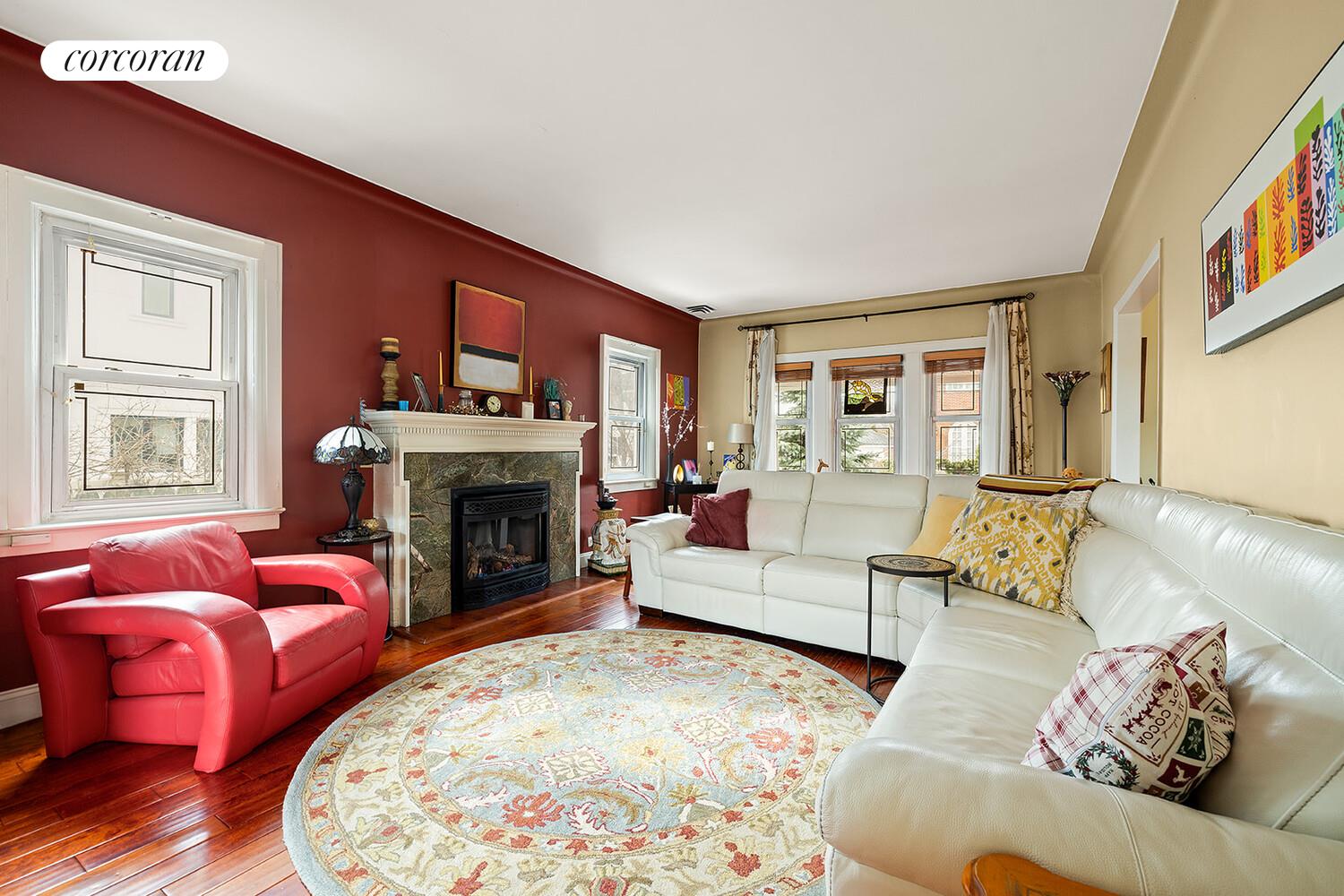 #4 photo, 414 BEACH 144TH Street, 皇后区 Neponsit , NY 11694