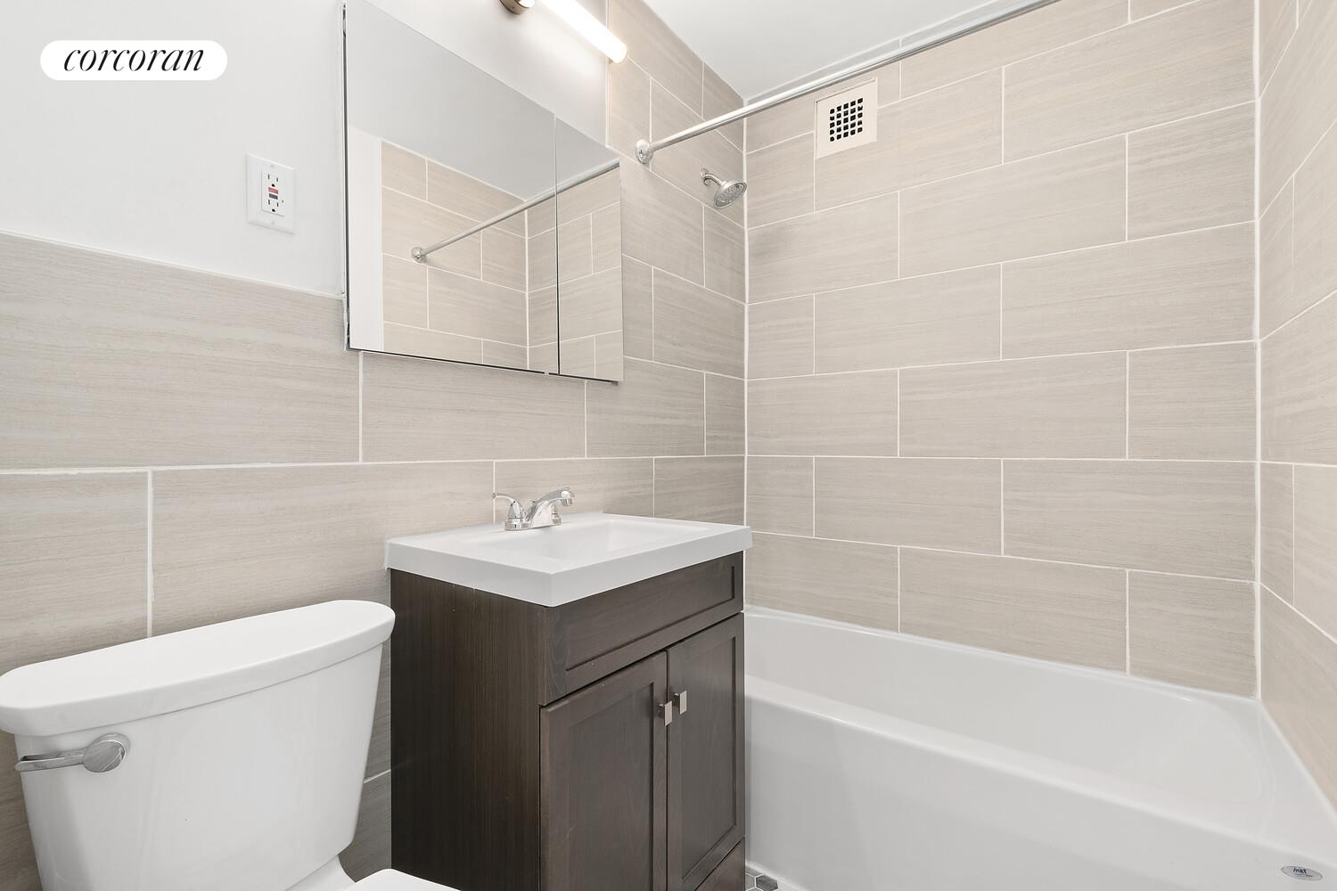 #6 photo, 12205 FLATLANDS Avenue, New Lots , NY 11207