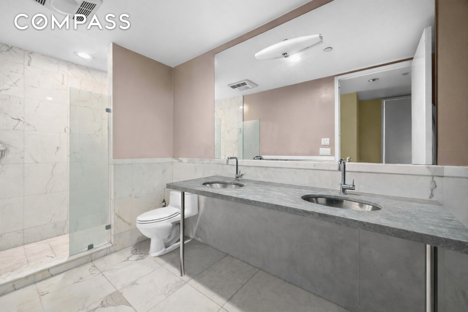 #15 photo, 151 W 17th Street, Chelsea , NY 10011